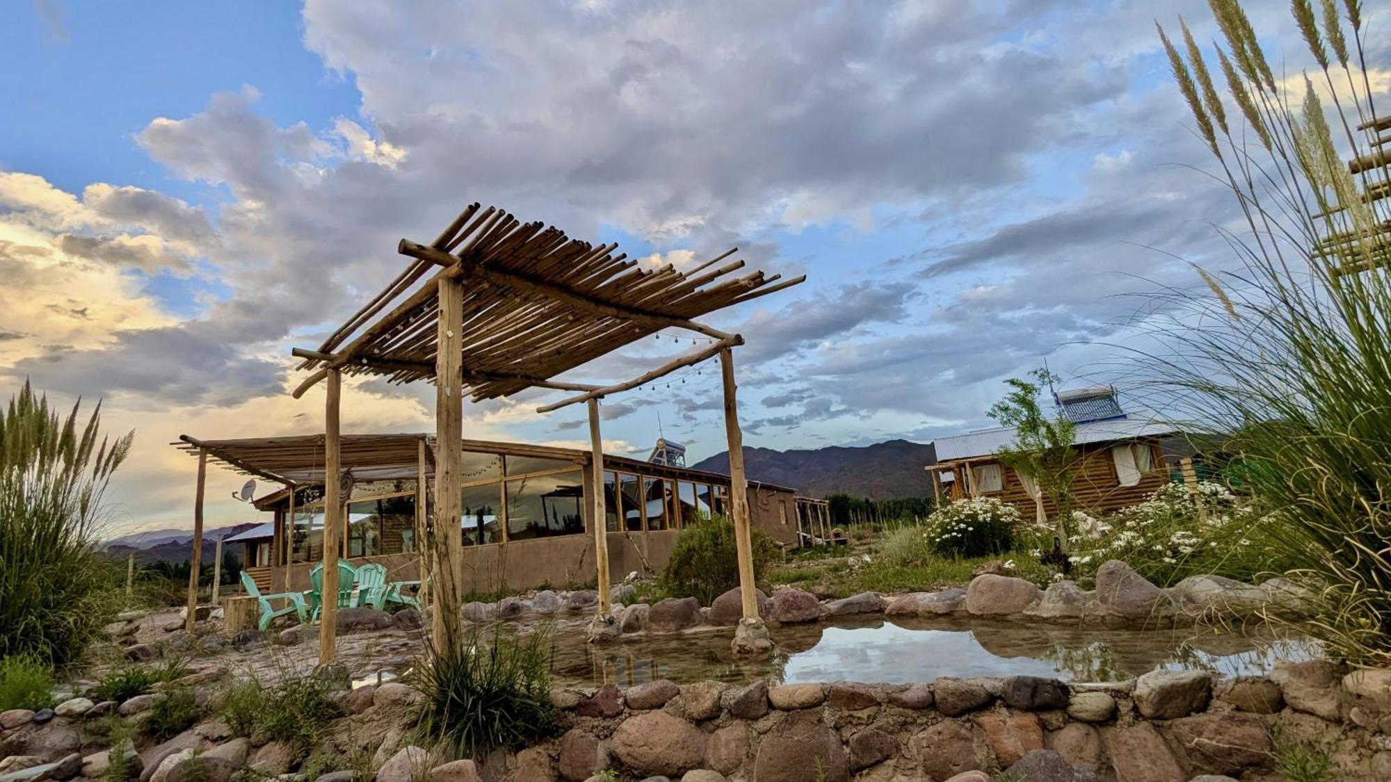Paramitas Cabanas De Montana 乌斯帕亚塔 外观 照片