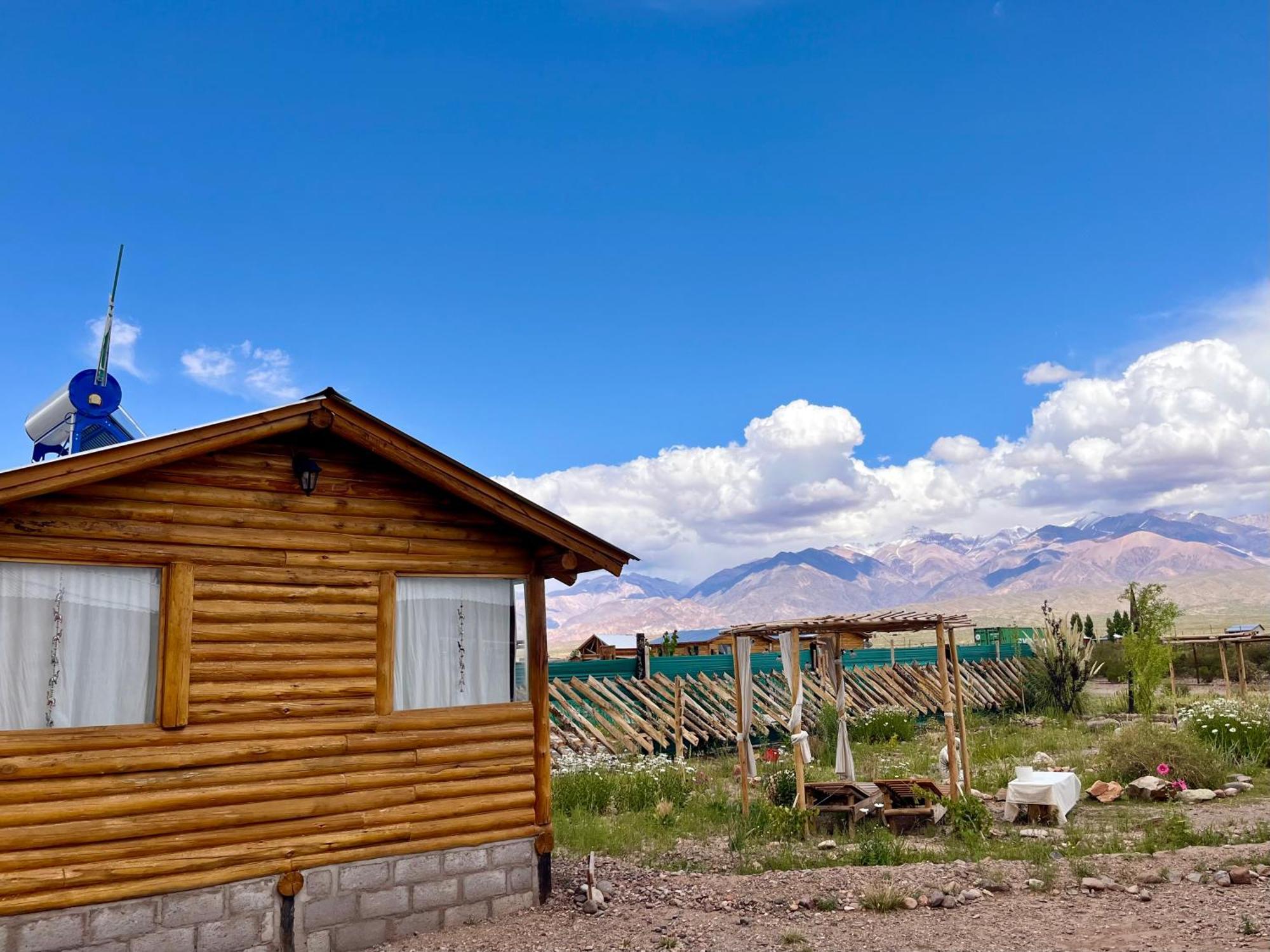 Paramitas Cabanas De Montana 乌斯帕亚塔 外观 照片