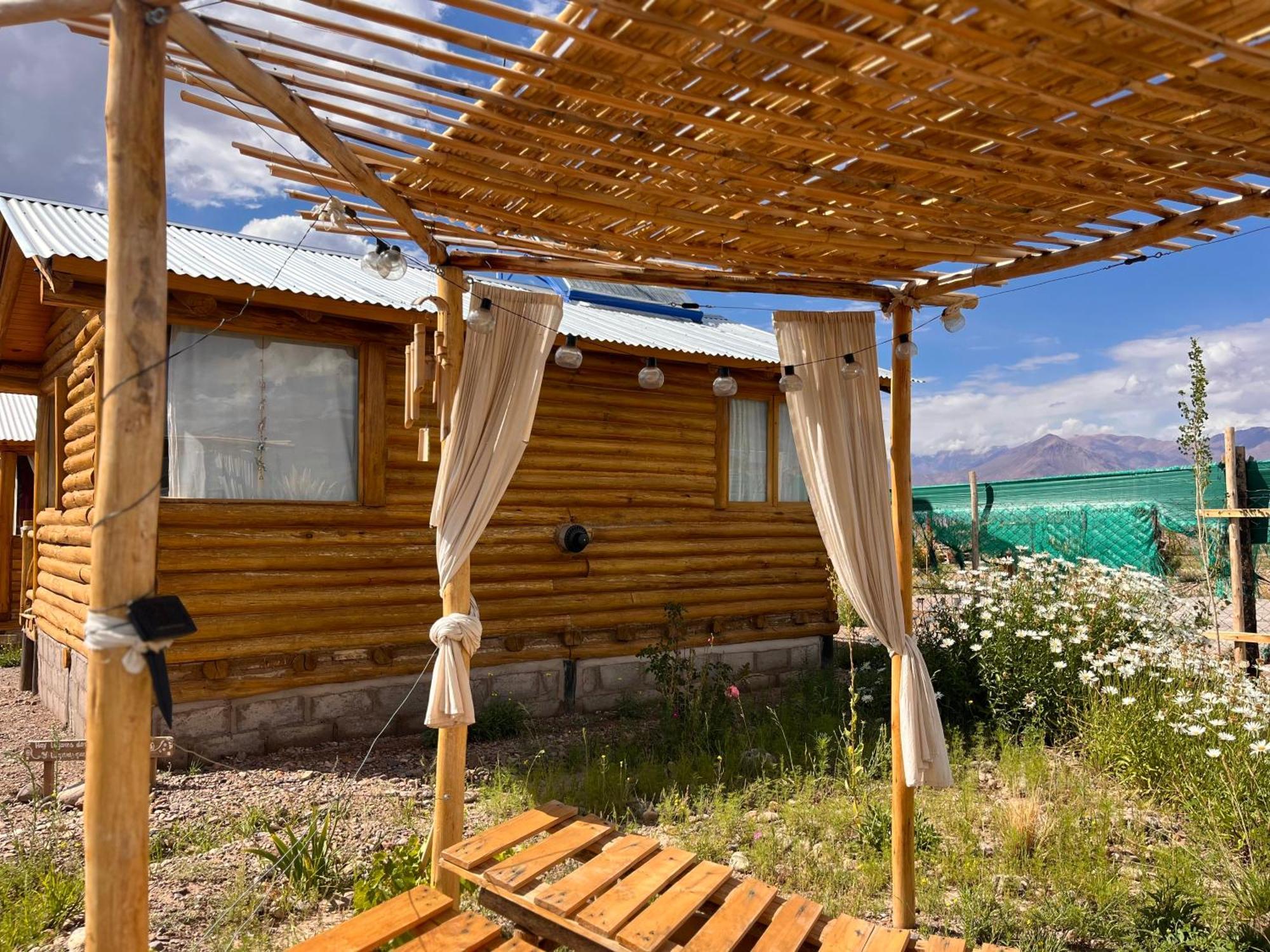 Paramitas Cabanas De Montana 乌斯帕亚塔 外观 照片